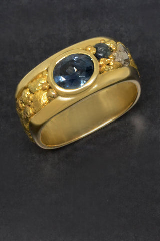 Montana Sapphire and Gold and Platinum Nugget Ring Montana Sapphire and Gold and Platinum Nugget Ring