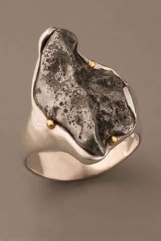 Large Sikhote-Alin Meteorite Ring in Sterling Silver and 18kt Gold Large Sikhote-Alin Meteorite Ring in Sterling Silver and 18kt Gold
