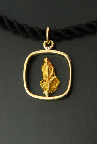 Crystalline Gold Pendant